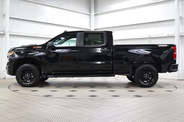 2026 Chevrolet Silverado 1500 4WD Crew Cab 157" Custom Trail Boss - 23075145 - 3