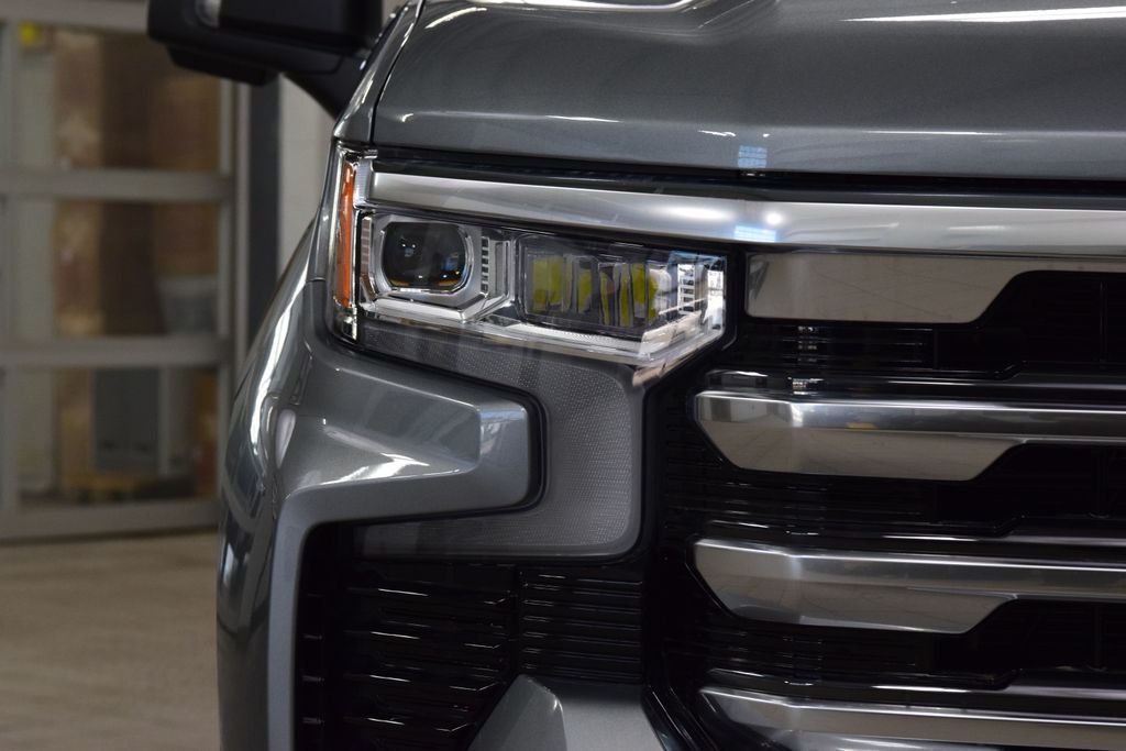 2026 Chevrolet Silverado 1500 4WD Crew Cab 157" High Country - 23001358 - 11