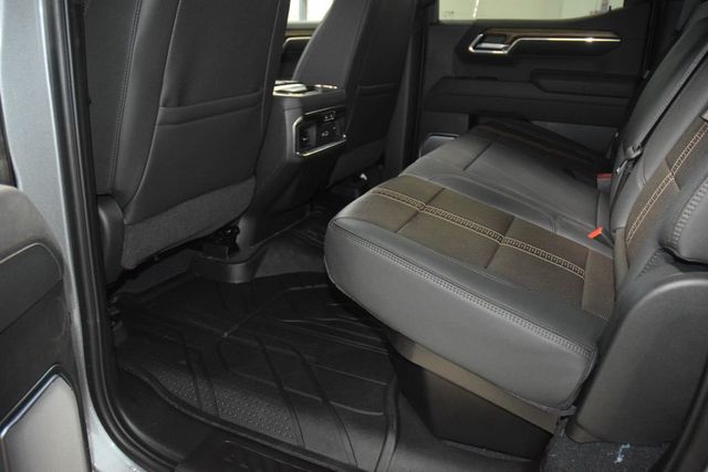 2026 Chevrolet Silverado 1500 4WD Crew Cab 157" High Country - 23001358 - 42