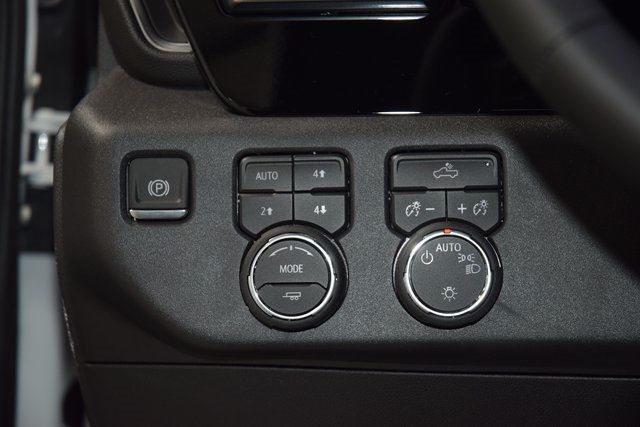 2026 Chevrolet Silverado 1500 4WD Crew Cab 157" LT - 22922982 - 34