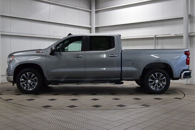 2026 Chevrolet Silverado 1500 4WD Crew Cab 157" LT - 22922995 - 3