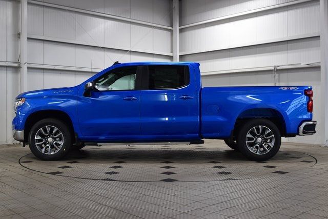 2026 Chevrolet Silverado 1500 4WD Crew Cab 157" LT - 22945496 - 3