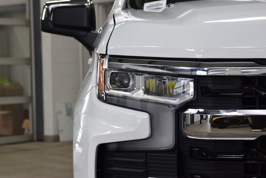 2026 Chevrolet Silverado 1500 4WD Crew Cab 157" LT - 22961468 - 9