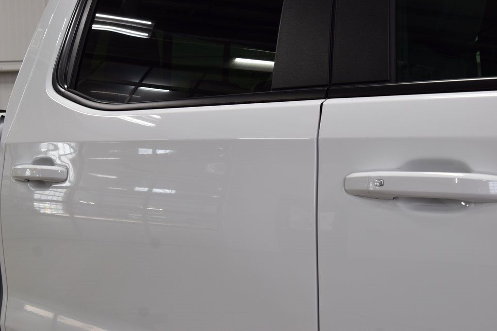 2026 Chevrolet Silverado 1500 4WD Crew Cab 157" LT - 22961468 - 13