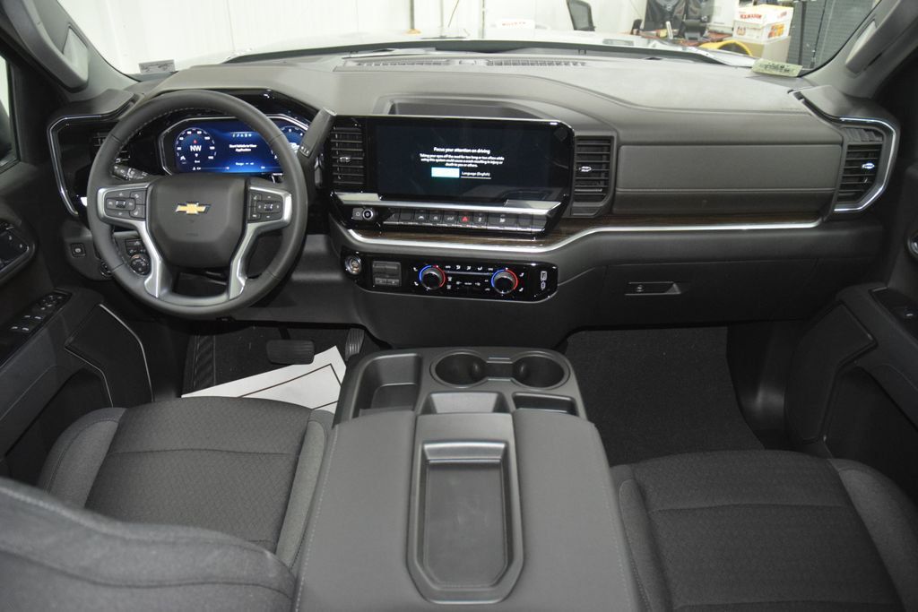 2026 Chevrolet Silverado 1500 4WD Crew Cab 157" LT - 23049188 - 30