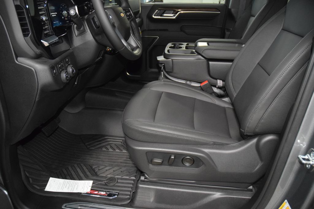 2026 Chevrolet Silverado 1500 4WD Crew Cab 157" LT - 23062736 - 37