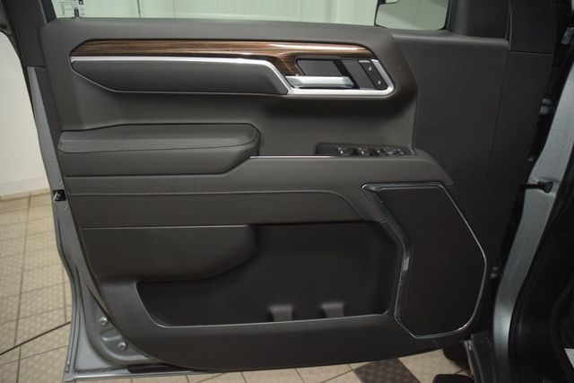 2026 Chevrolet Silverado 1500 4WD Crew Cab 157" LT - 23062736 - 46