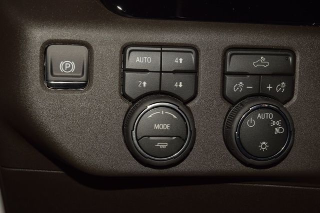 2026 Chevrolet Silverado 1500 4WD Crew Cab 157" LT - 23067108 - 33