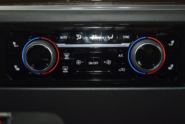 2026 Chevrolet Silverado 1500 4WD Crew Cab 157" LT Trail Boss - 22999530 - 35