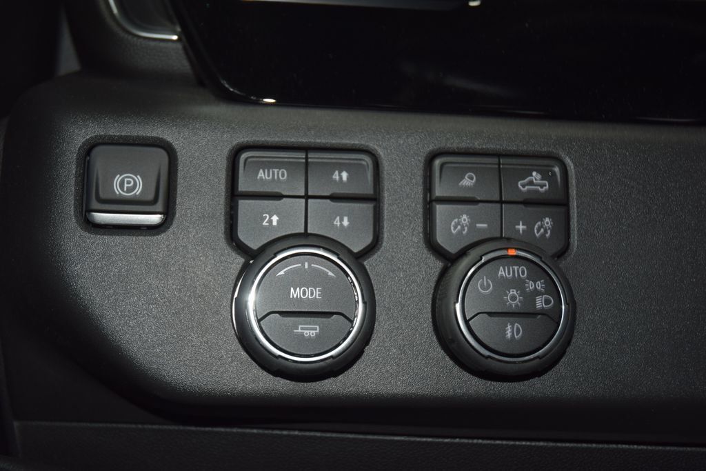 2026 Chevrolet Silverado 1500 4WD Crew Cab 157" LT Trail Boss - 22999530 - 37