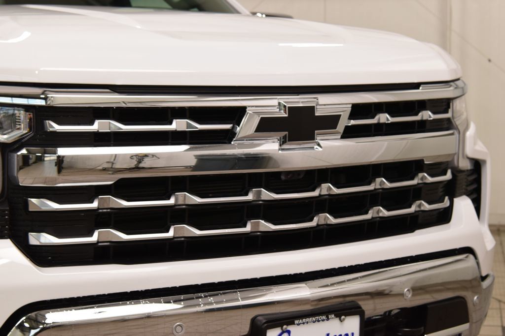 2026 Chevrolet Silverado 1500 4WD Crew Cab 157" LTZ - 23024071 - 10