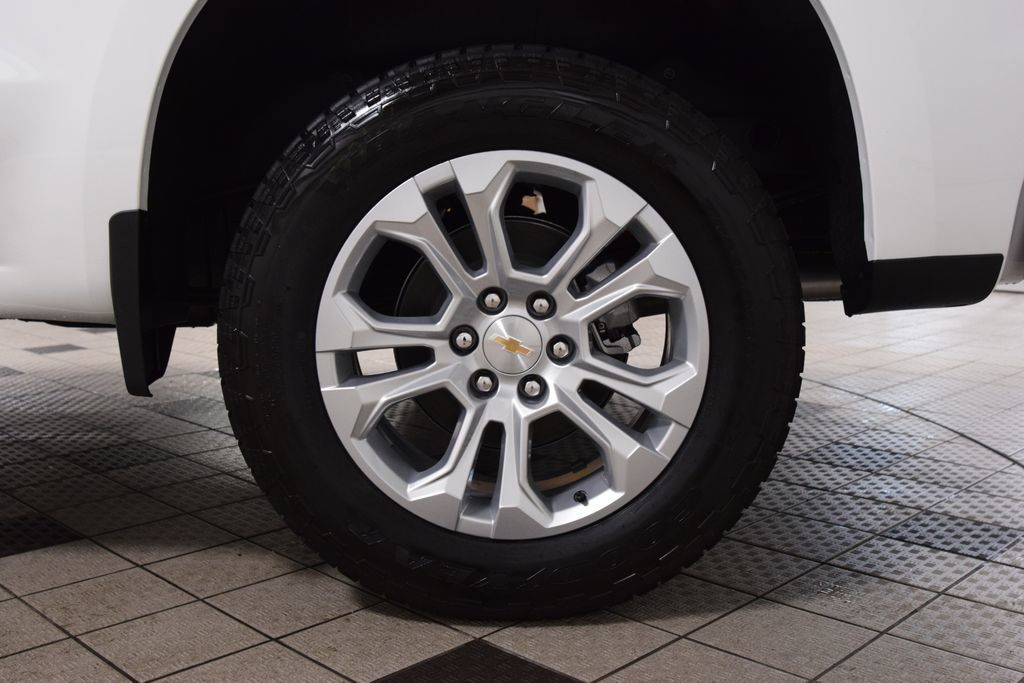 2026 Chevrolet Silverado 1500 4WD Crew Cab 157" LTZ - 23024071 - 25