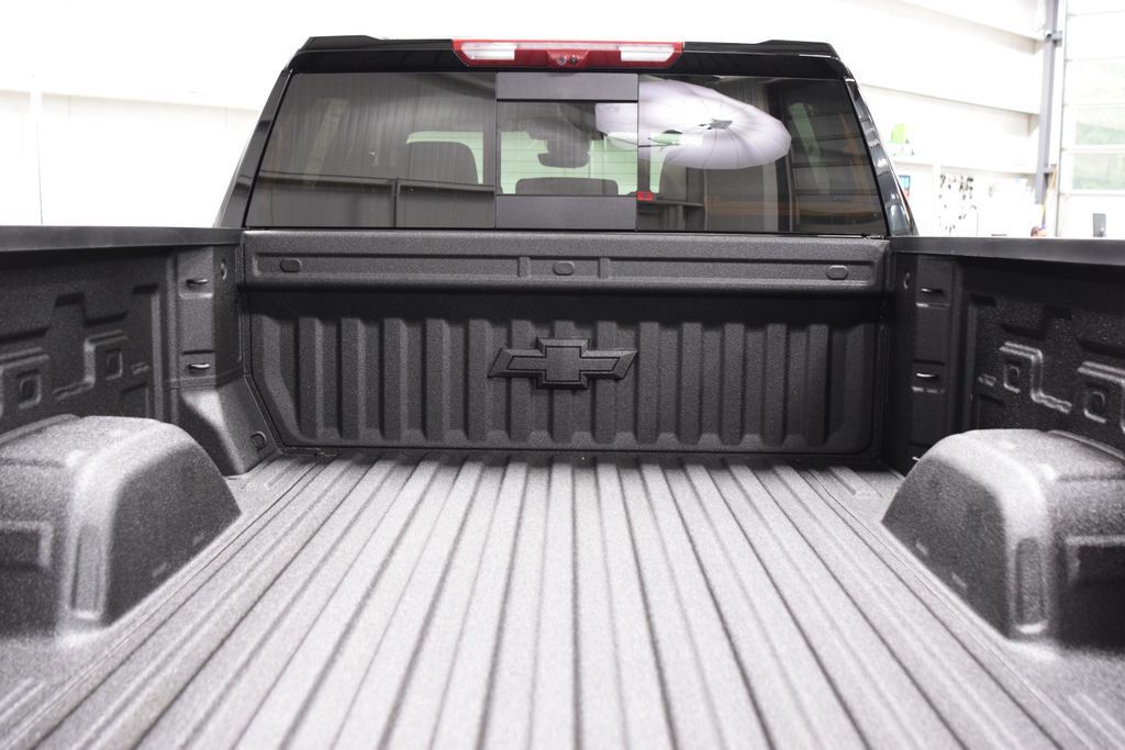 2026 Chevrolet Silverado 1500 4WD Crew Cab 157" LTZ - 23024095 - 23
