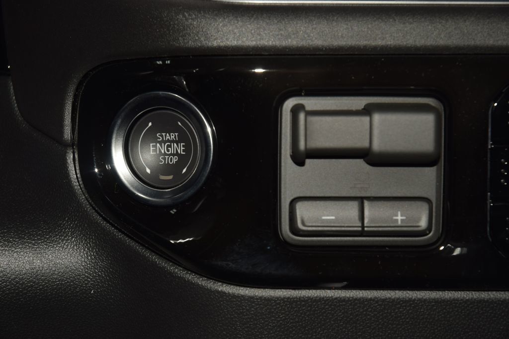 2026 Chevrolet Silverado 1500 4WD Crew Cab 157" LTZ - 23024095 - 33