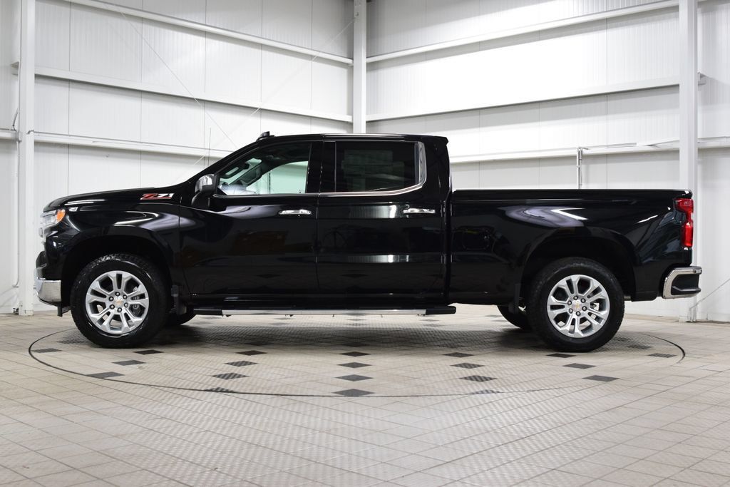 2026 Chevrolet Silverado 1500 4WD Crew Cab 157" LTZ - 23024095 - 3