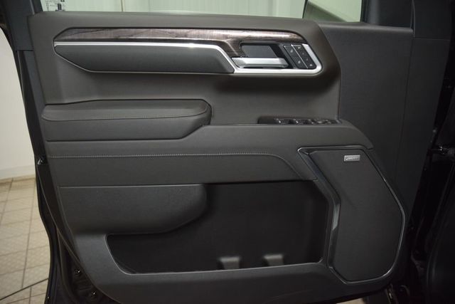 2026 Chevrolet Silverado 1500 4WD Crew Cab 157" LTZ - 23024095 - 46