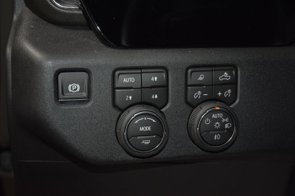 2026 Chevrolet Silverado 1500 4WD Crew Cab 157" RST - 23024953 - 34