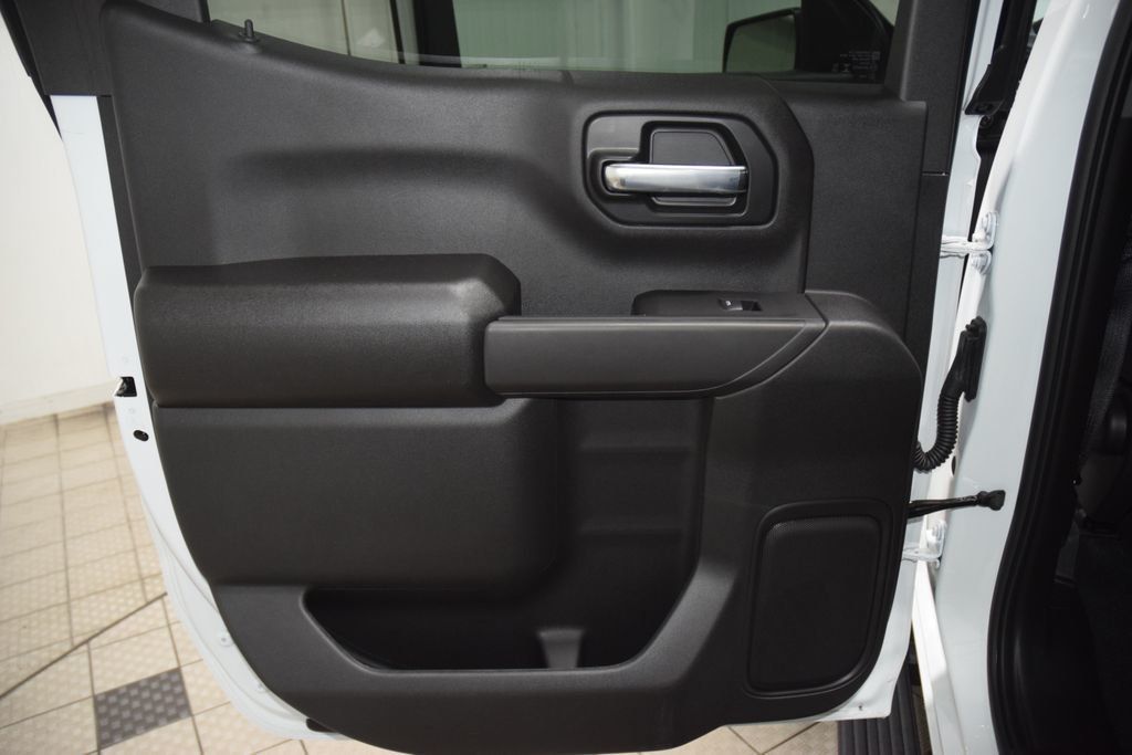 2026 Chevrolet Silverado 1500 4WD Crew Cab 157" Work Truck - 23062188 - 41