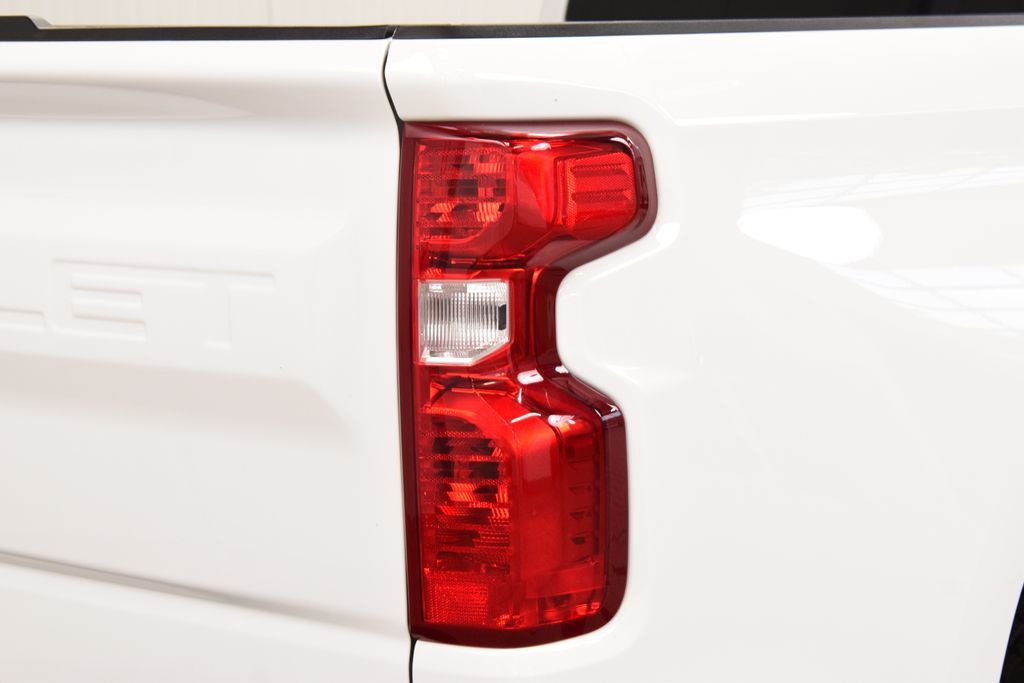 2026 Chevrolet Silverado 1500 4WD Crew Cab 157" Work Truck - 23062250 - 17