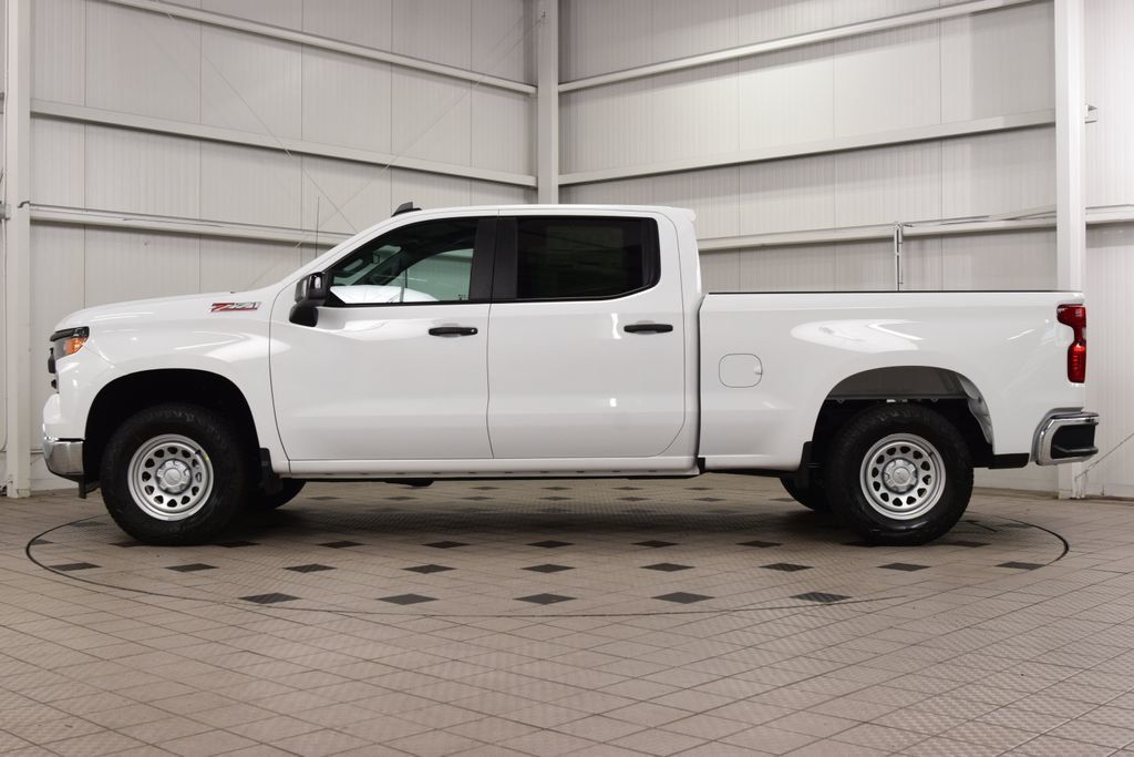 2026 Chevrolet Silverado 1500 4WD Crew Cab 157" Work Truck - 23062250 - 3