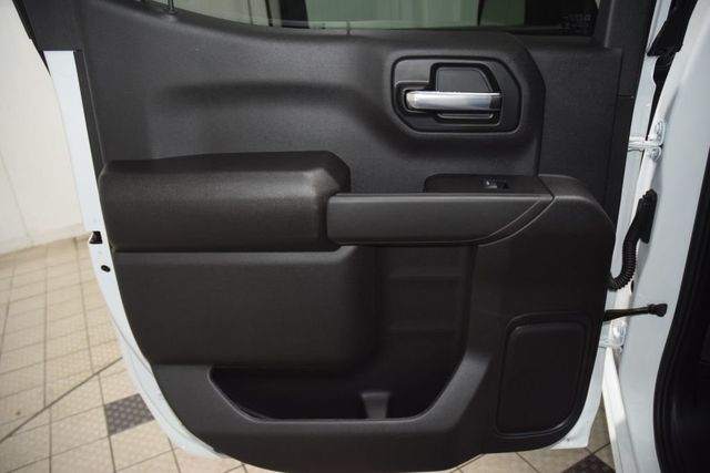 2026 Chevrolet Silverado 1500 4WD Crew Cab 157" Work Truck - 23062250 - 40