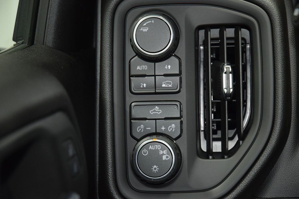 2026 Chevrolet Silverado 1500 4WD Double Cab 147" Custom - 22936057 - 34