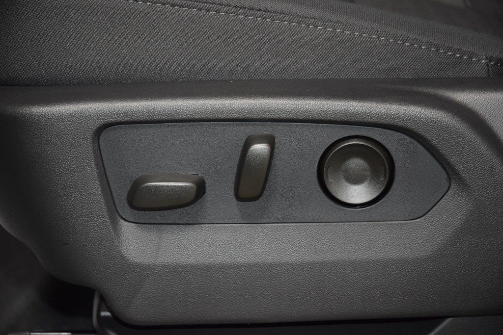 2026 Chevrolet Silverado 1500 4WD Double Cab 147" Custom - 22936057 - 39