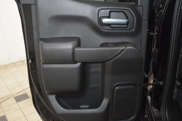 2026 Chevrolet Silverado 1500 4WD Double Cab 147" Custom - 22945498 - 46