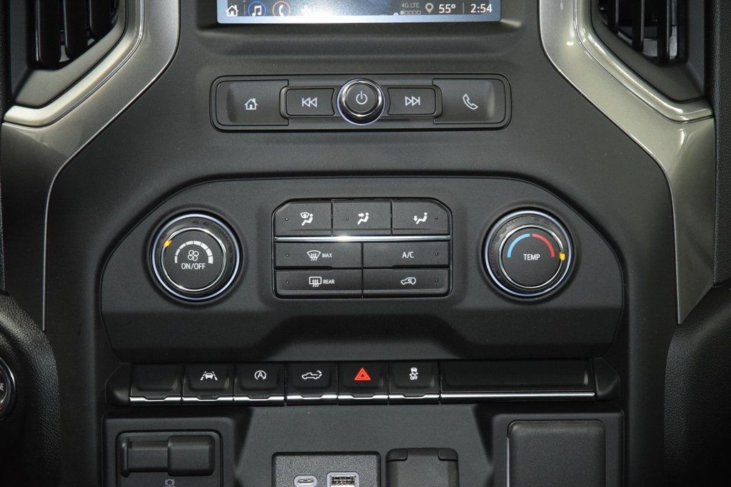 2026 Chevrolet Silverado 1500 4WD Double Cab 147" Custom - 22951934 - 32