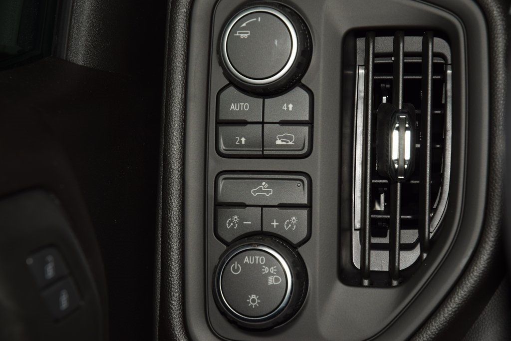 2026 Chevrolet Silverado 1500 4WD Double Cab 147" Custom - 22951934 - 34