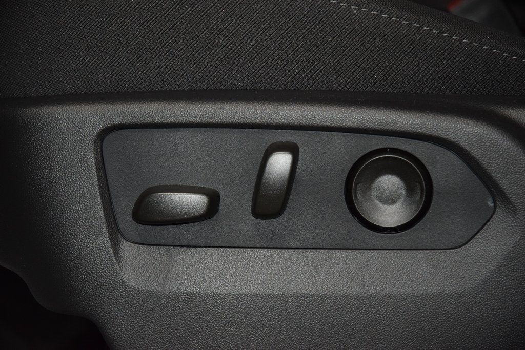 2026 Chevrolet Silverado 1500 4WD Double Cab 147" Custom - 22951934 - 39