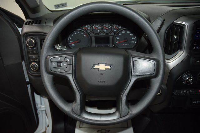 2026 Chevrolet Silverado 1500 4WD Reg Cab 126" Work Truck - 22955144 - 33