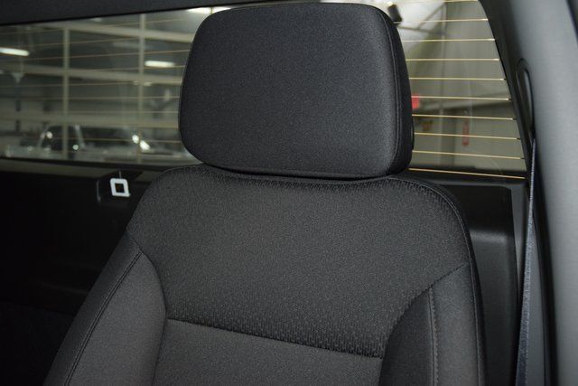 2026 Chevrolet Silverado 1500 4WD Reg Cab 126" Work Truck - 22955144 - 38