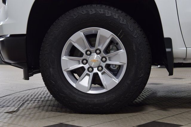 2026 Chevrolet Silverado 1500 4WD Reg Cab 140" Work Truck - 22897222 - 23