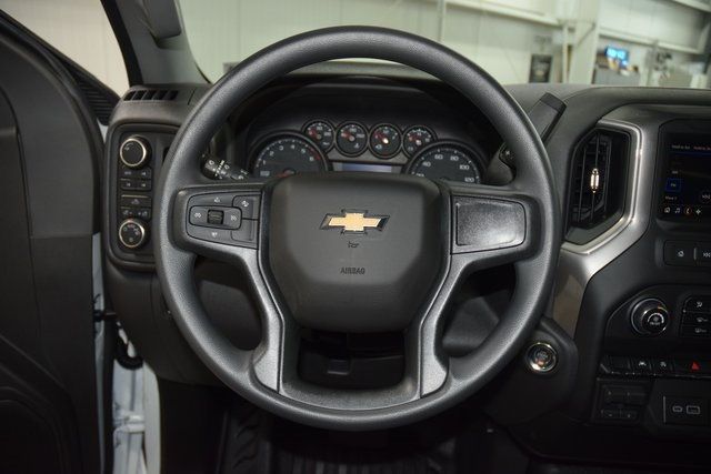 2026 Chevrolet Silverado 1500 4WD Reg Cab 140" Work Truck - 22897222 - 35