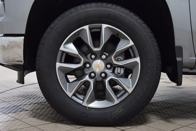 2026 Chevrolet Silverado 1500 LT - 22940558 - 26