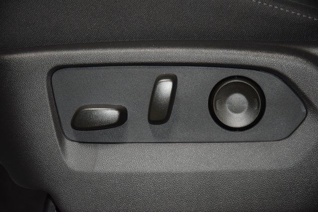 2026 Chevrolet Silverado 1500 LT - 22940558 - 40