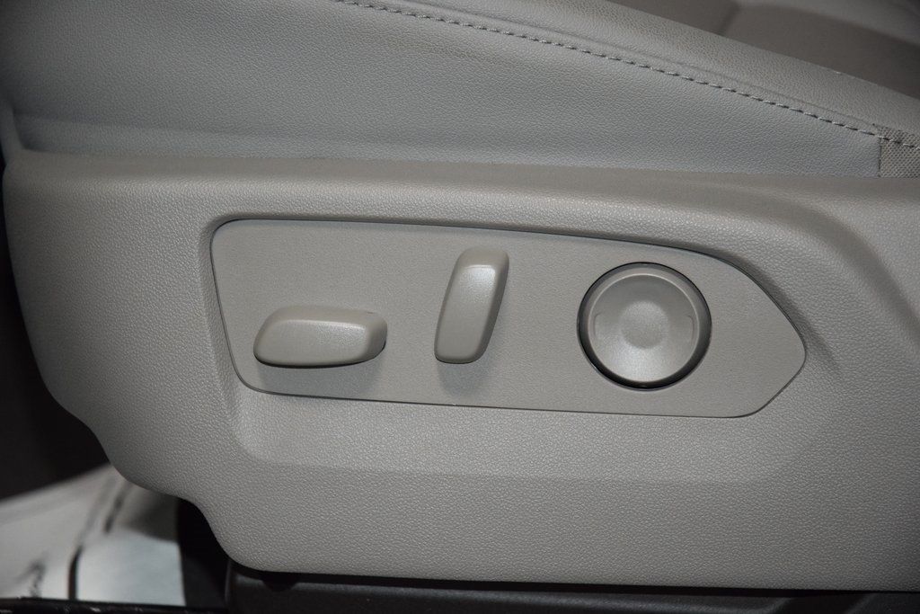 2026 Chevrolet Silverado 1500 LT - 22967125 - 40