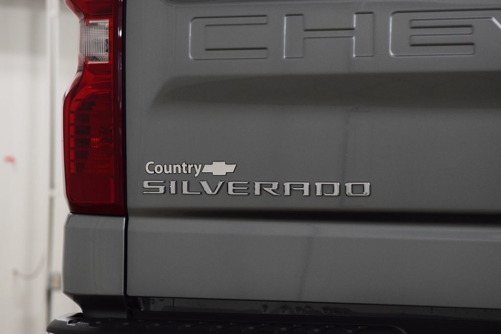 2026 Chevrolet Silverado 1500 LT - 23068973 - 21