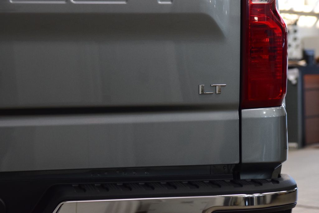 2026 Chevrolet Silverado 1500 LT - 23068973 - 22
