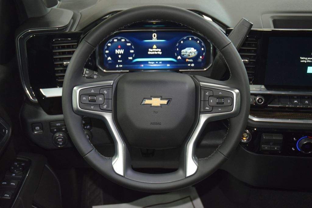 2026 Chevrolet Silverado 1500 LT - 23068973 - 36