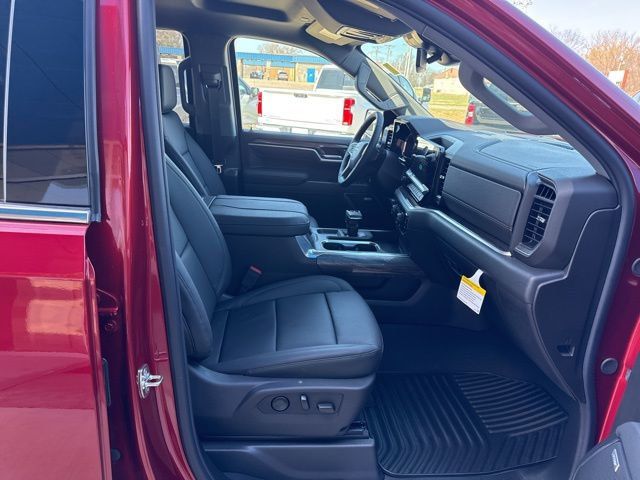 2026 Chevrolet Silverado 1500 LTZ - 22993727 - 10