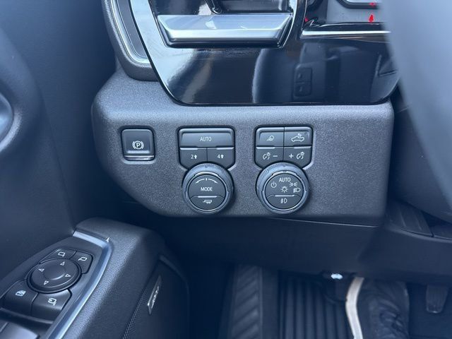 2026 Chevrolet Silverado 1500 LTZ - 22993727 - 17