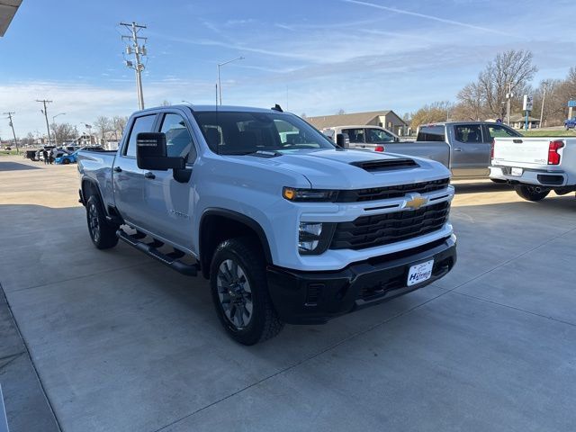 2026 Chevrolet Silverado 2500HD 4WD Crew Cab 159" Custom - 22980504 - 1