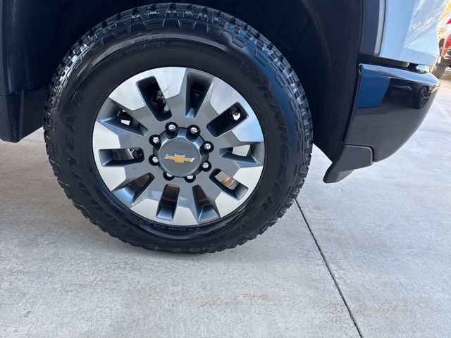 2026 Chevrolet Silverado 2500HD 4WD Crew Cab 159" Custom - 22980504 - 19