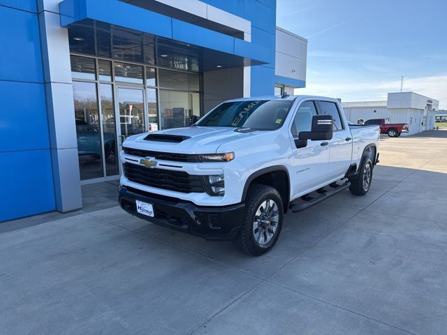 2026 Chevrolet Silverado 2500HD 4WD Crew Cab 159" Custom - 22980504 - 3