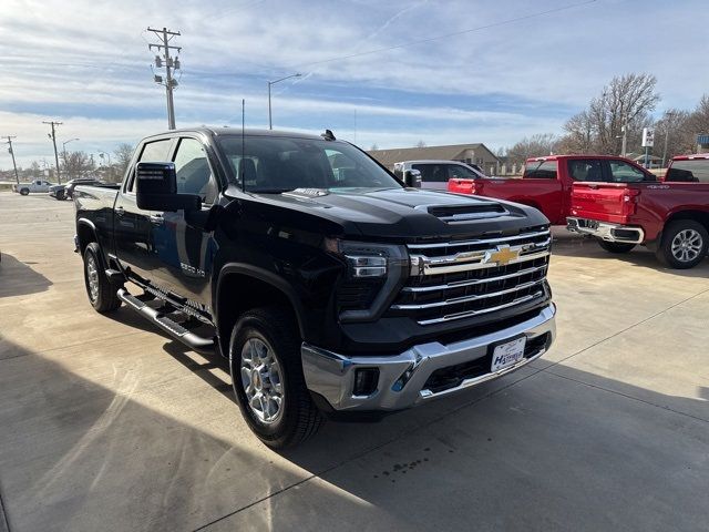 2026 Chevrolet Silverado 2500HD 4WD Crew Cab 159" LTZ - 22948374 - 1