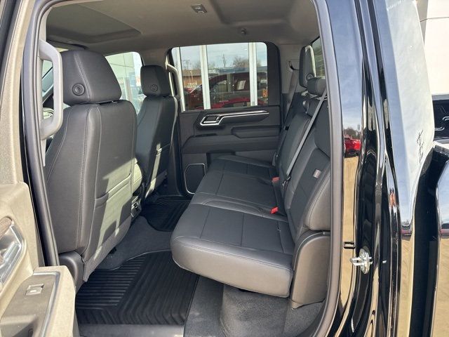 2026 Chevrolet Silverado 2500HD 4WD Crew Cab 159" LTZ - 22948374 - 8