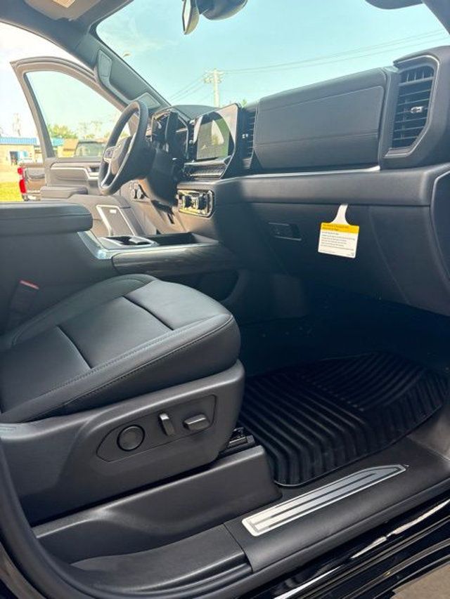 2026 Chevrolet Silverado 2500HD 4WD Crew Cab 159" LTZ - 23050792 - 21