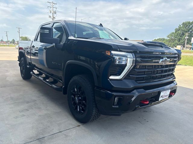 2026 Chevrolet Silverado 2500HD 4WD Crew Cab 159" LTZ - 23050792 - 6